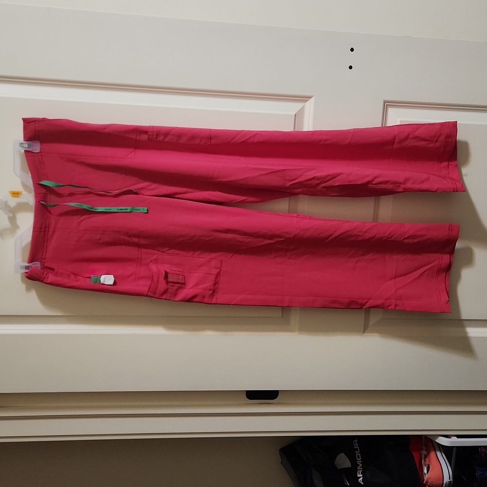 Carhartt scrubs set